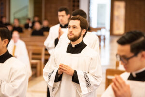 «Cristo está en la Eucaristía y en la Palabra» — Cuatro legionarios de Cristo que han recibido el Lectorado nos comparten