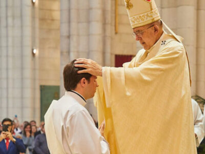 Pablo Galiot, ordenado sacerdote por el cardenal Osoro